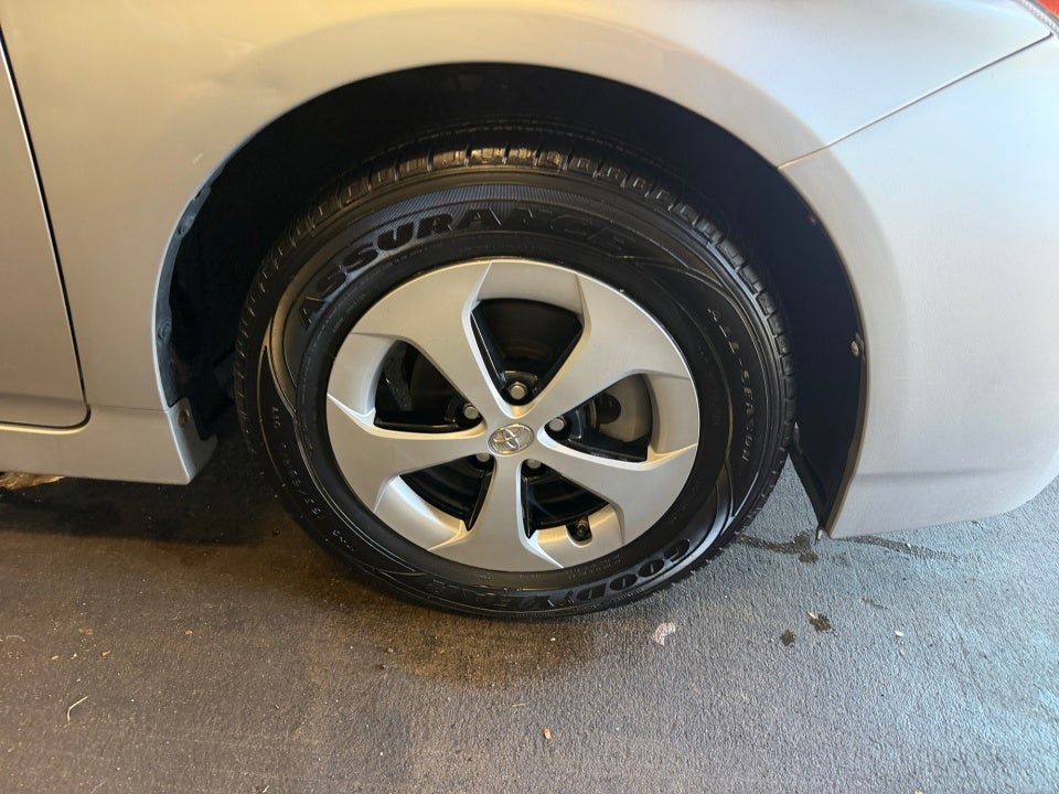 2014 Toyota Prius Two