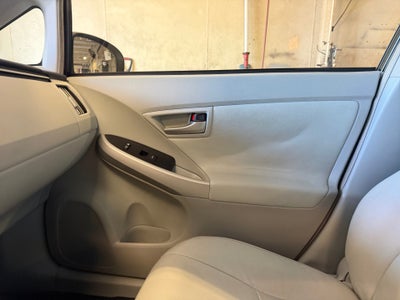 2014 Toyota Prius Two