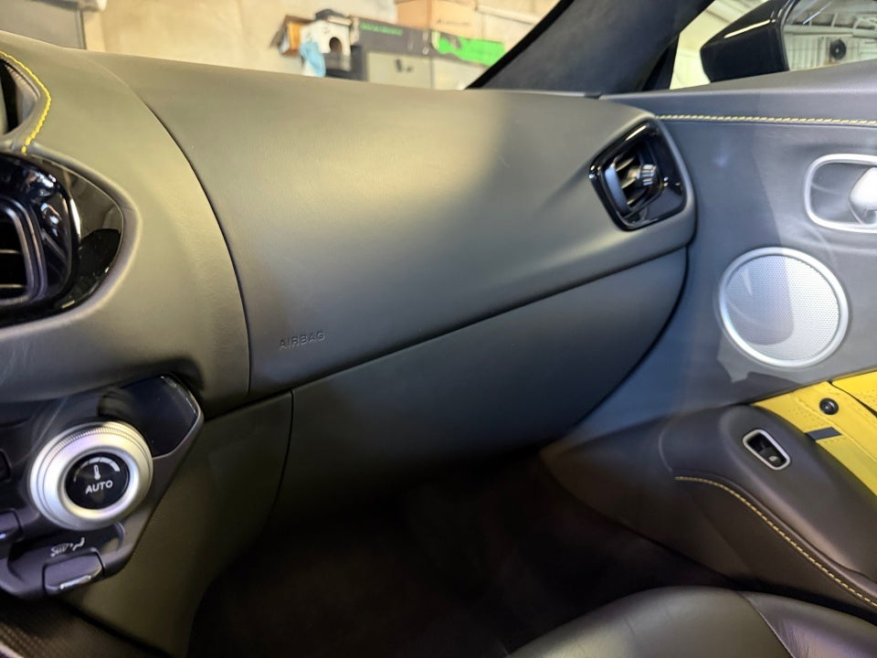 2019 Aston Martin Vantage Coupe