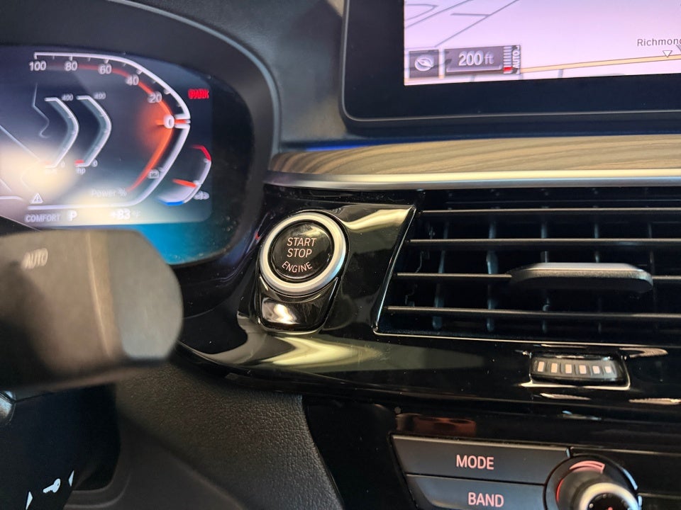 2022 BMW 540 540i