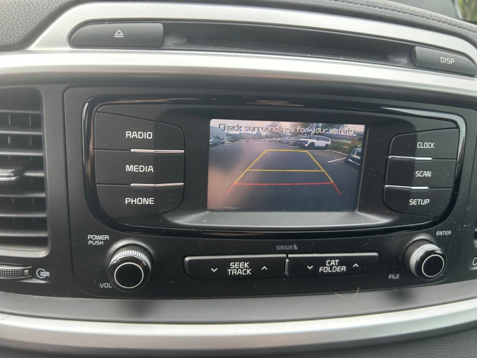 2017 Kia Sorento LX