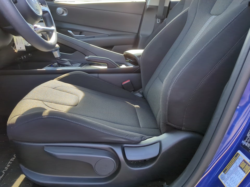2021 Hyundai Elantra SE
