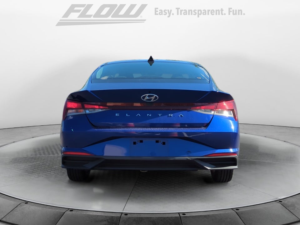 2021 Hyundai Elantra SE