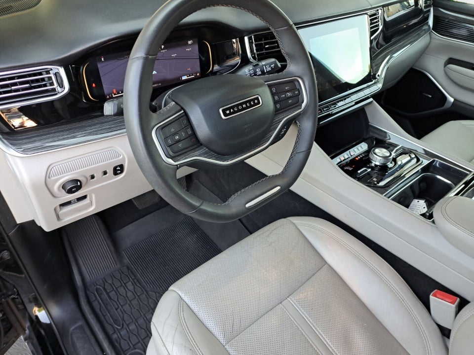 2022 Jeep Wagoneer Series III