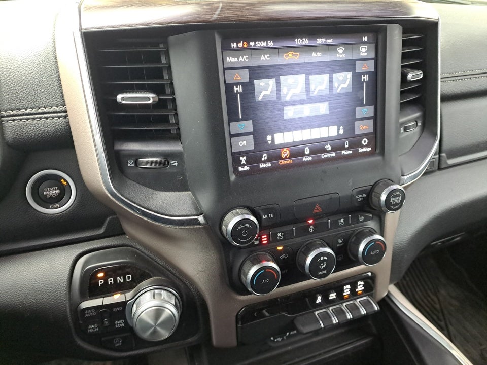 2020 RAM 1500 Laramie Crew Cab 4x4 6'4" Box