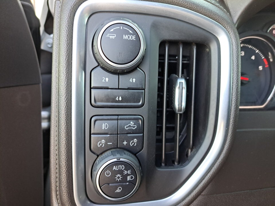 2020 Chevrolet Silverado 2500HD 4WD Crew Cab Standard Bed LT