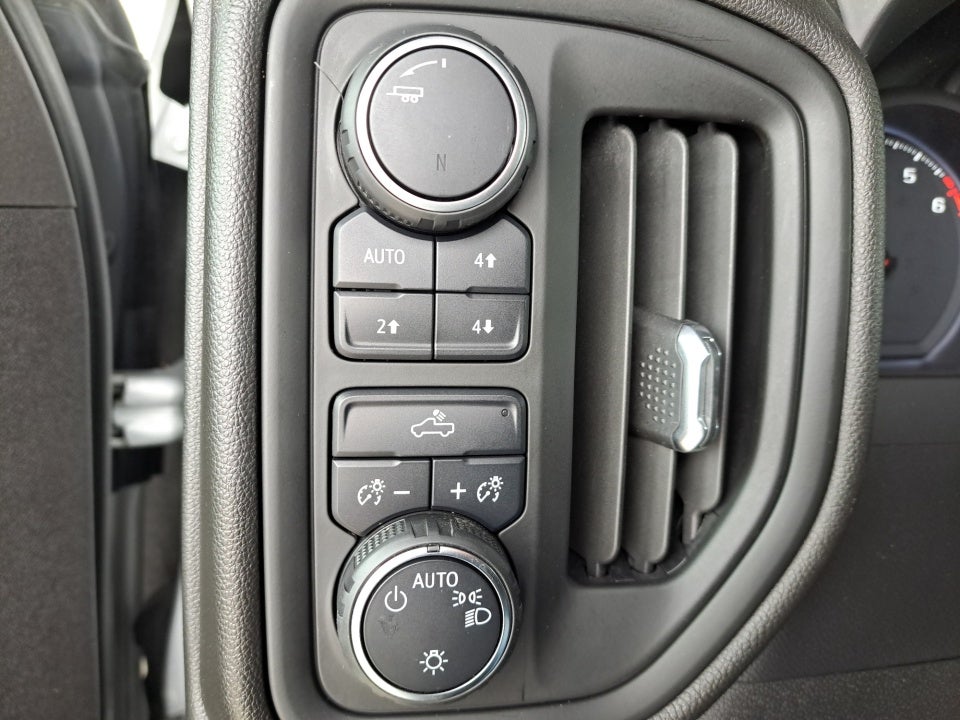 2021 Chevrolet Silverado 1500 4WD Crew Cab Short Bed Custom Trail Boss