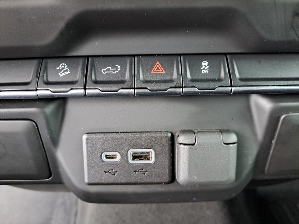 2021 Chevrolet Silverado 1500 4WD Crew Cab Short Bed Custom Trail Boss