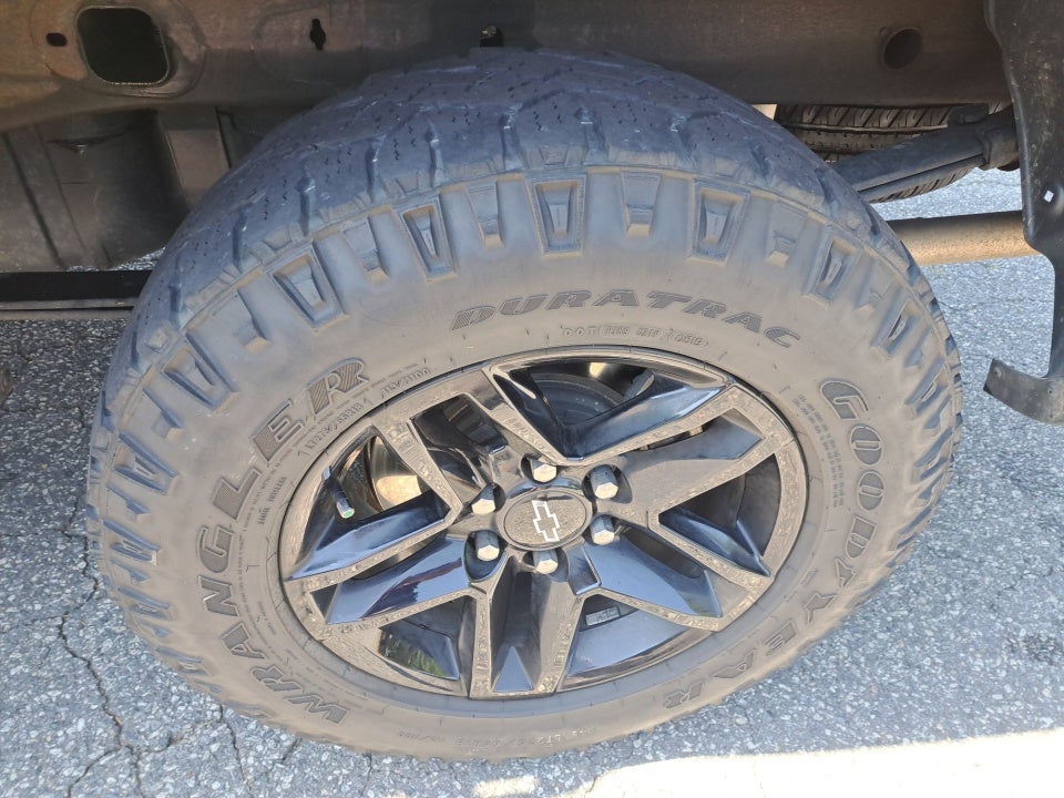 2019 Chevrolet Silverado 1500 Custom Trail Boss