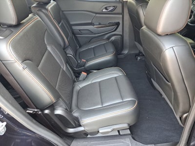2022 GMC Acadia AWD AT4