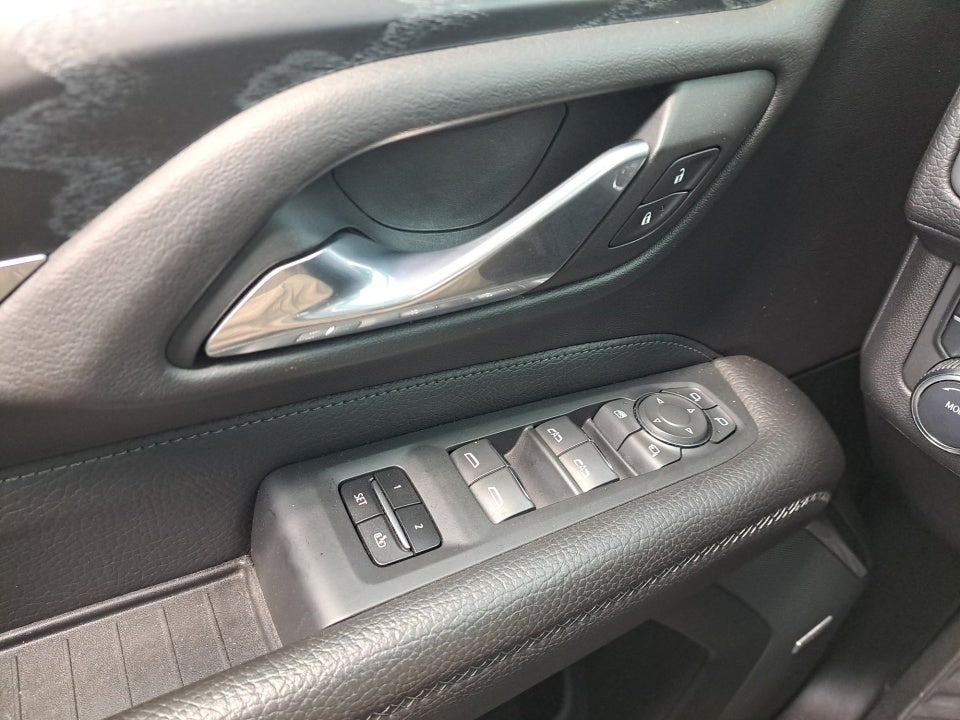 2023 GMC Yukon 4WD Denali