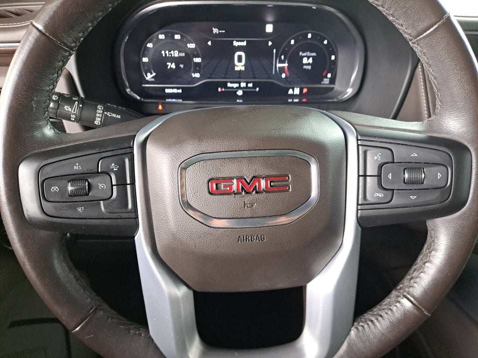 2022 GMC Yukon XL SLE