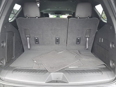 2025 Chevrolet Tahoe 4WD LT