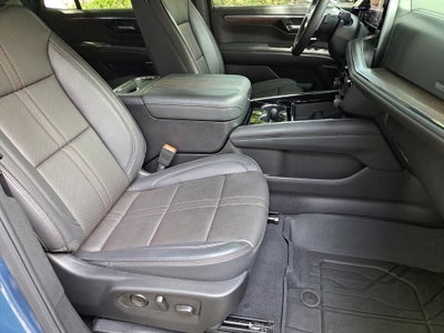 2025 Chevrolet Tahoe 4WD High Country