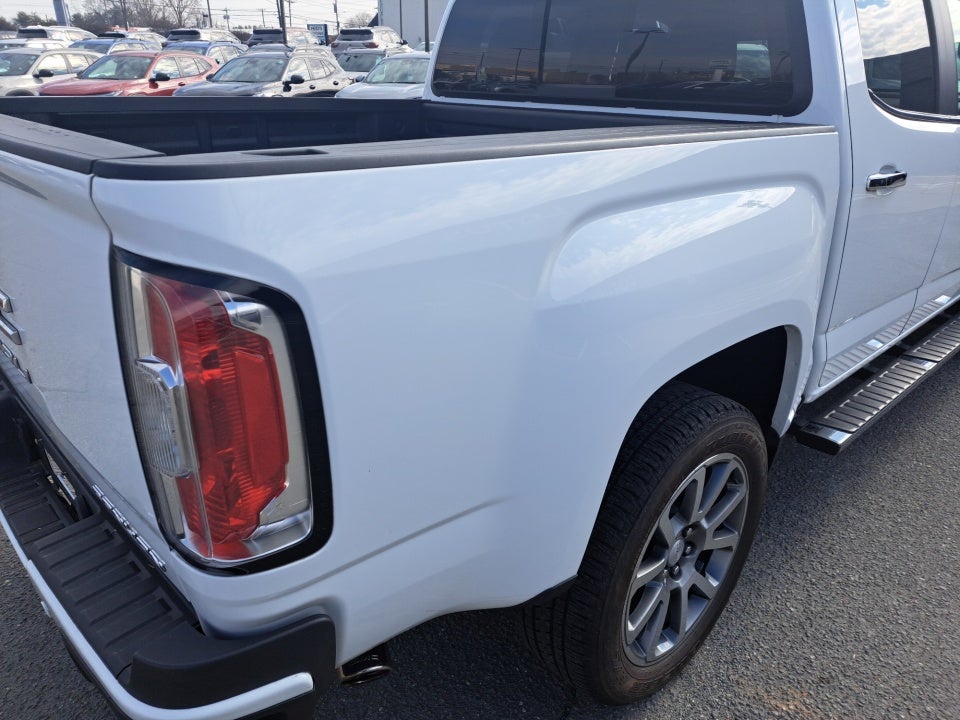 2022 GMC Canyon 4WD Crew Cab Short Box Denali
