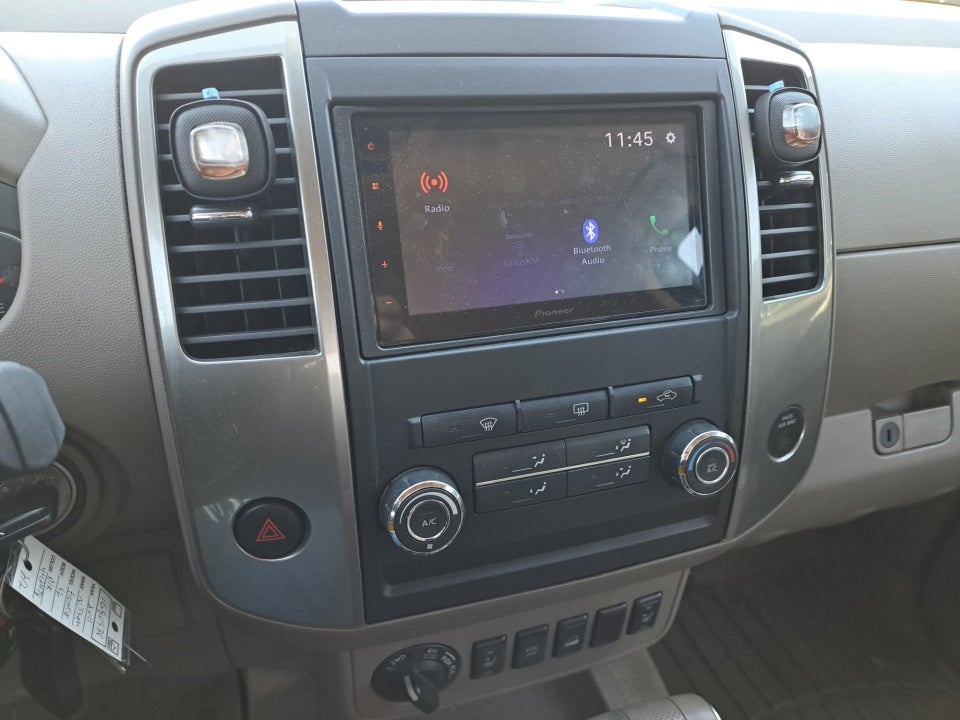 2011 Nissan Frontier SL