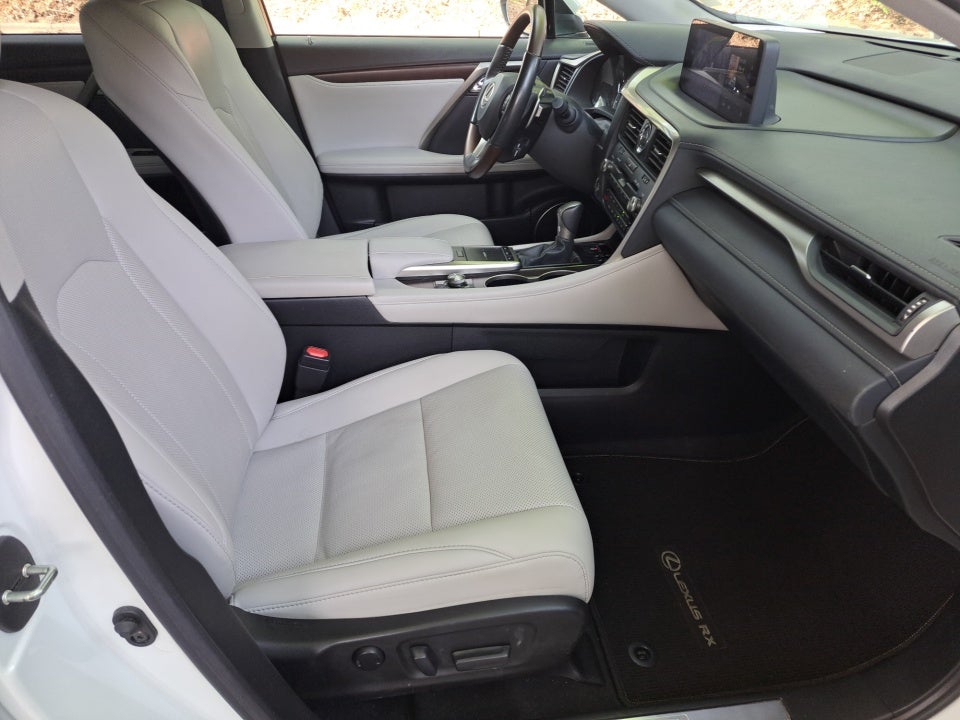 2022 Lexus RX 350 F SPORT Handling