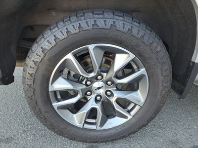 2022 Chevrolet Silverado 1500 4WD Crew Cab Short Bed RST