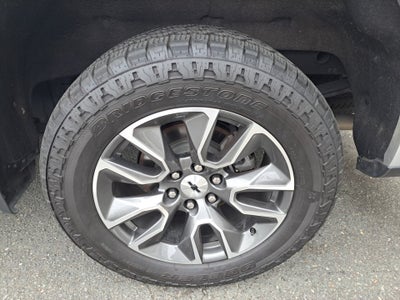 2022 Chevrolet Silverado 1500 4WD Crew Cab Short Bed RST