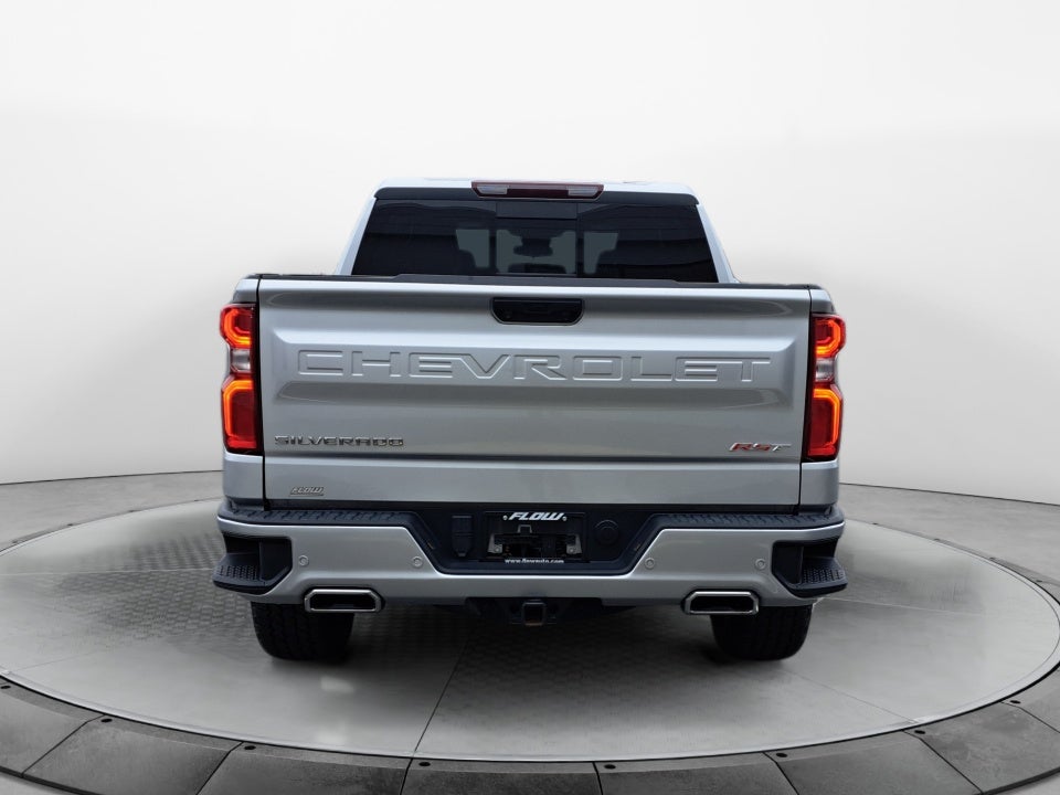 2022 Chevrolet Silverado 1500 4WD Crew Cab Short Bed RST