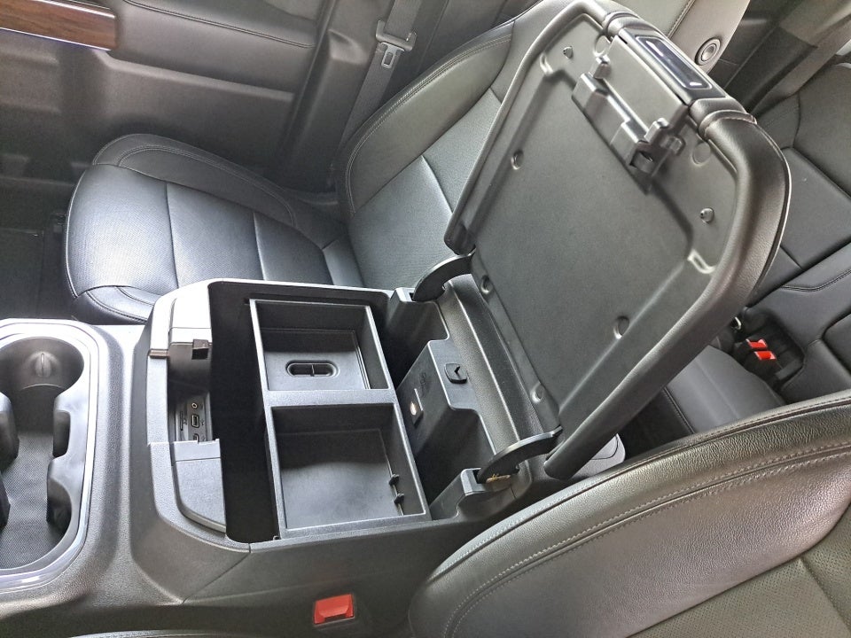 2020 GMC Sierra 1500 4WD Crew Cab Short Box SLT