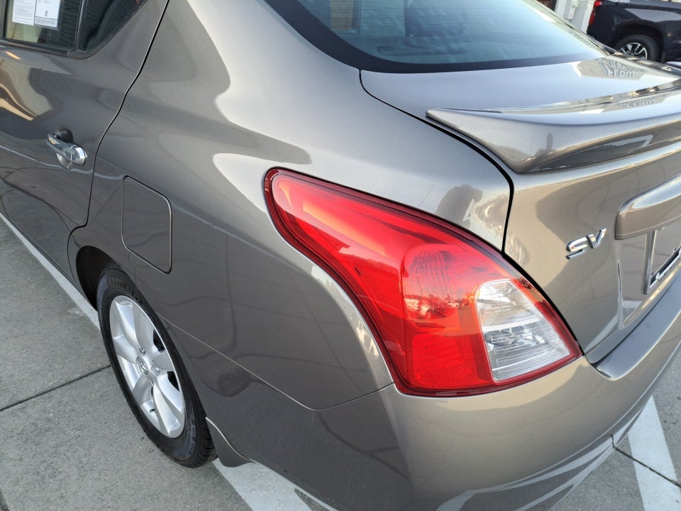 2014 Nissan Versa 1.6 SV