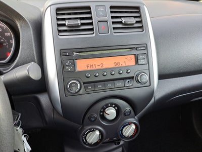 2014 Nissan Versa 1.6 SV