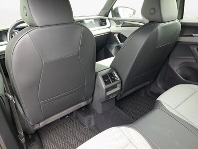 2025 Volkswagen Tiguan SE R-Line Black