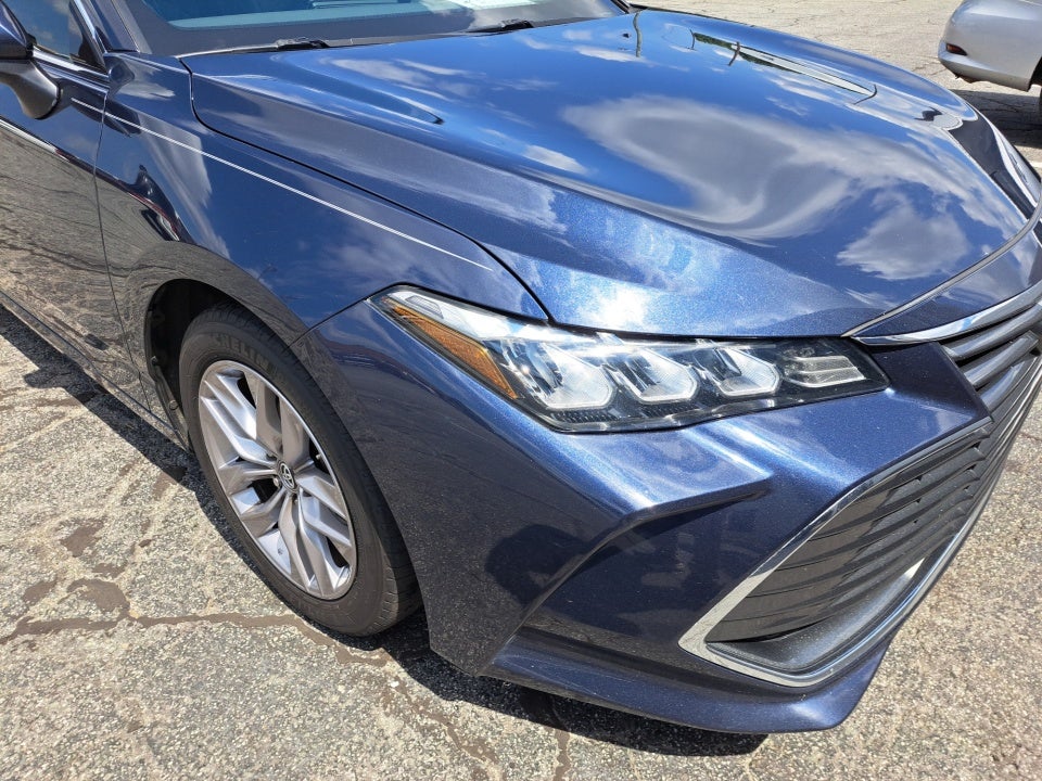 2019 Toyota Avalon XLE