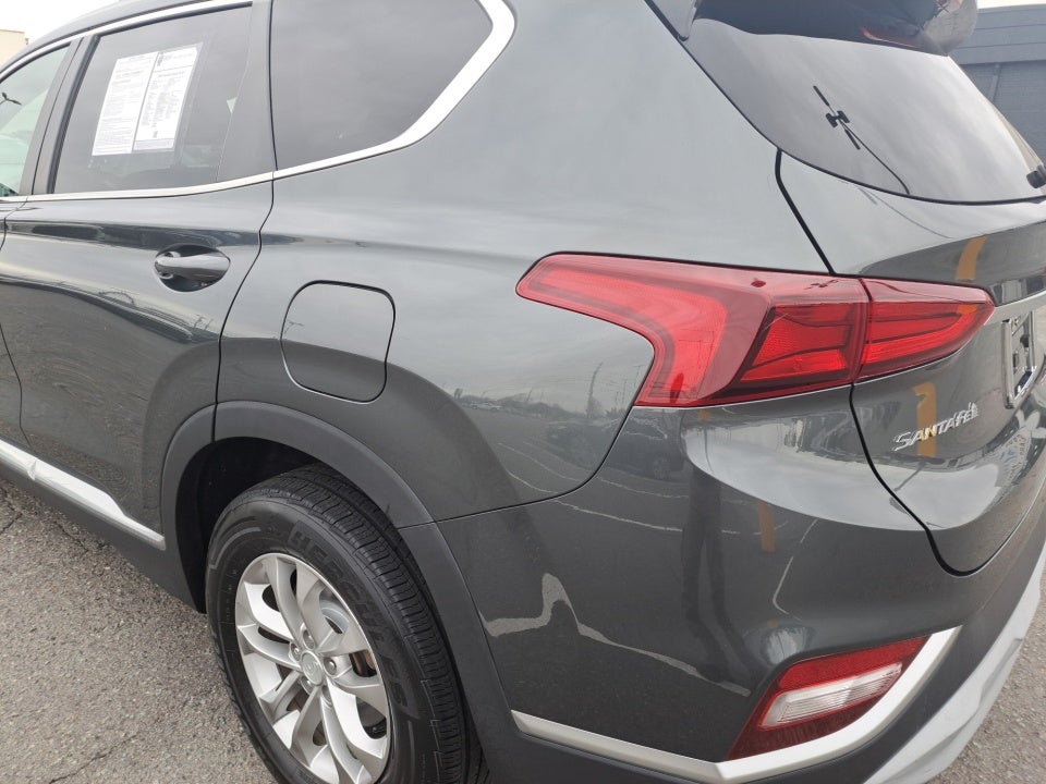 2019 Hyundai Santa Fe SE