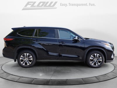 2023 Toyota Highlander Hybrid XLE