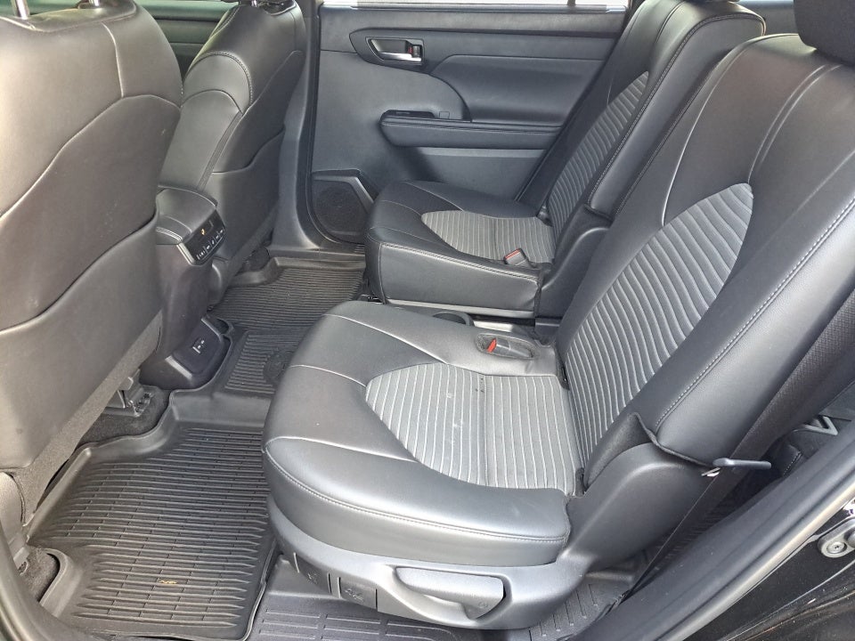 2024 Toyota Highlander XSE