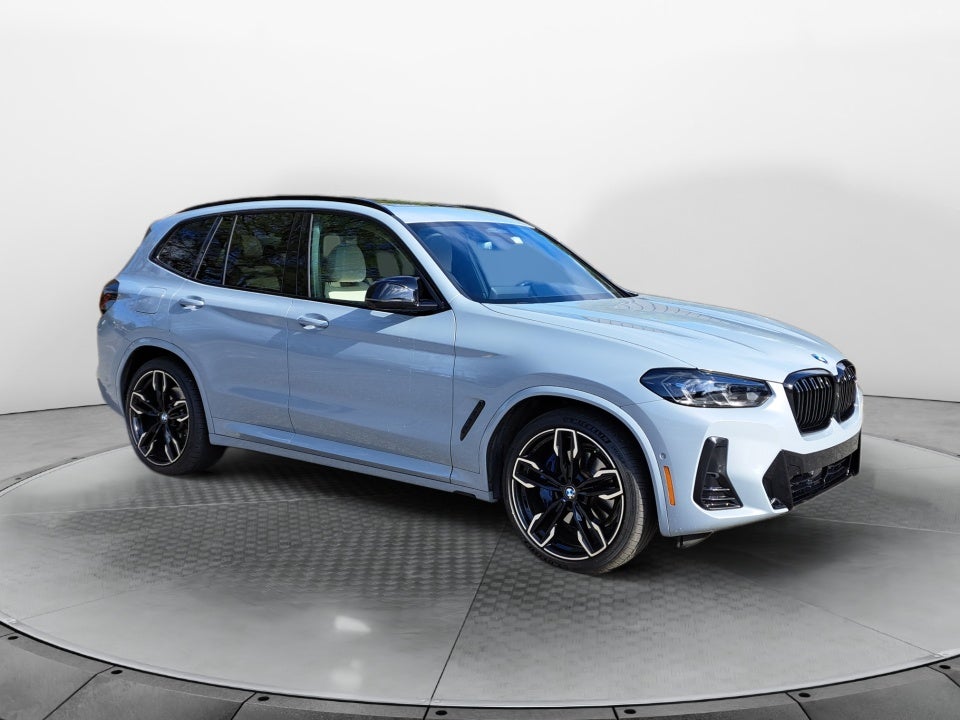 2024 BMW X3 M40i