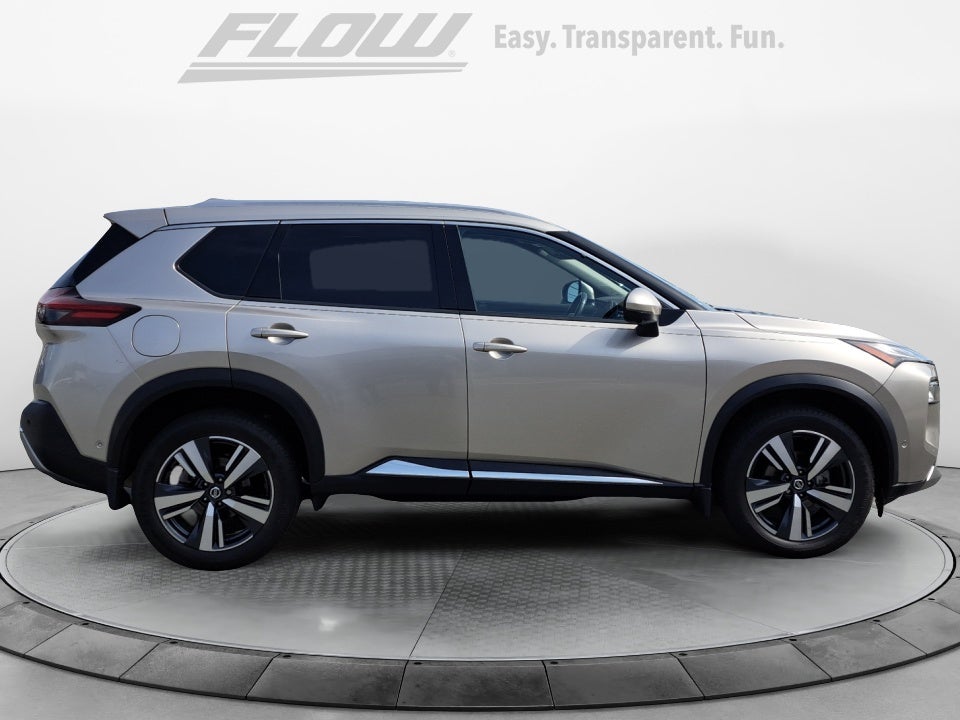 2021 Nissan Rogue Platinum FWD