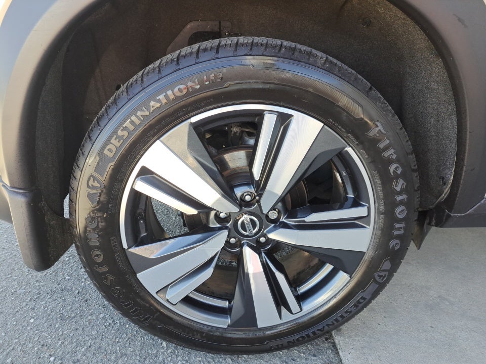 2021 Nissan Rogue Platinum FWD