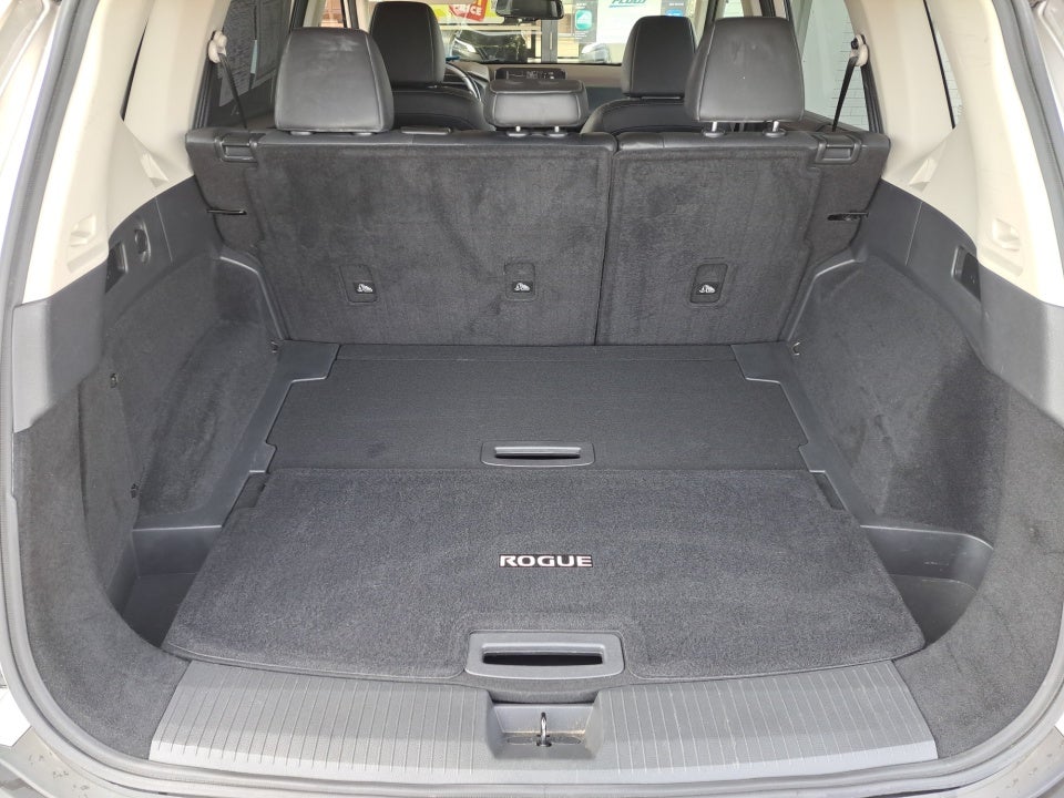 2021 Nissan Rogue Platinum FWD