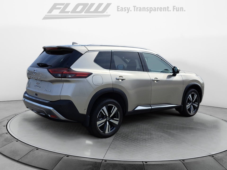 2021 Nissan Rogue Platinum FWD