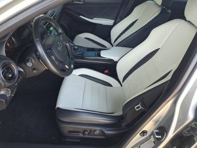 2023 Lexus IS 350 F SPORT