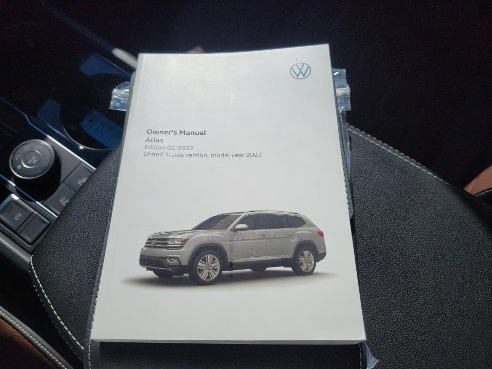 2022 Volkswagen Atlas 3.6L V6 SEL Premium R-Line