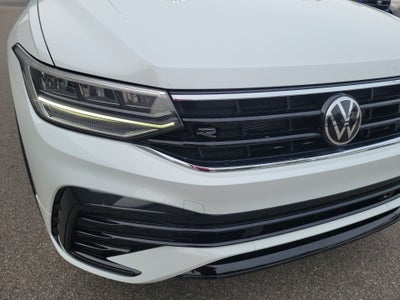 2023 Volkswagen Tiguan 2.0T SE R-Line Black