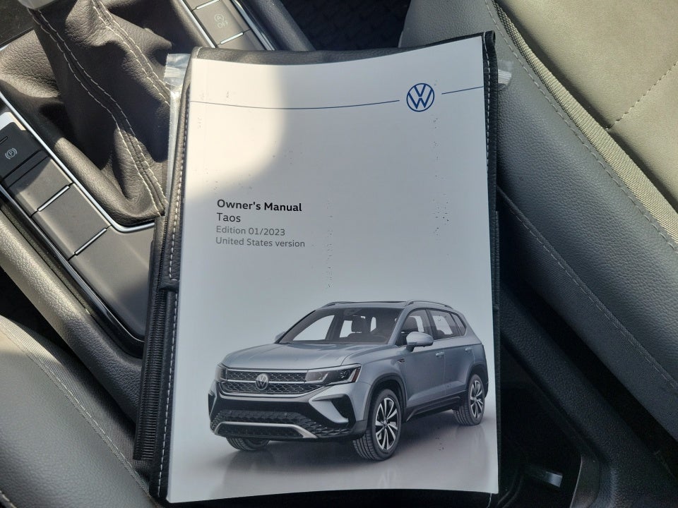 2023 Volkswagen Taos 1.5T SE