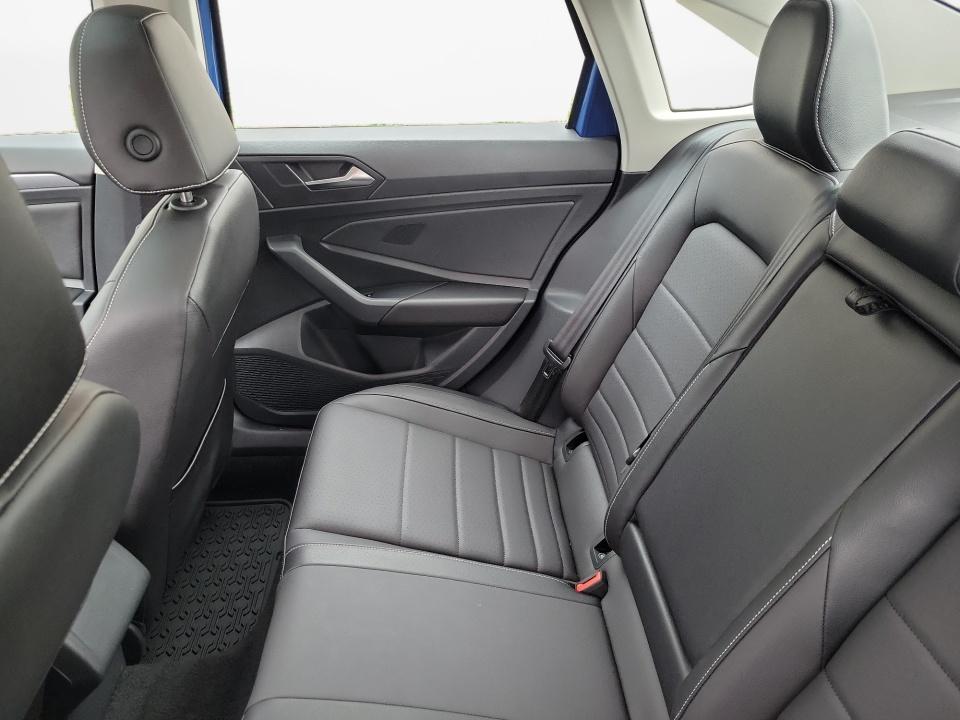 2023 Volkswagen Jetta SE