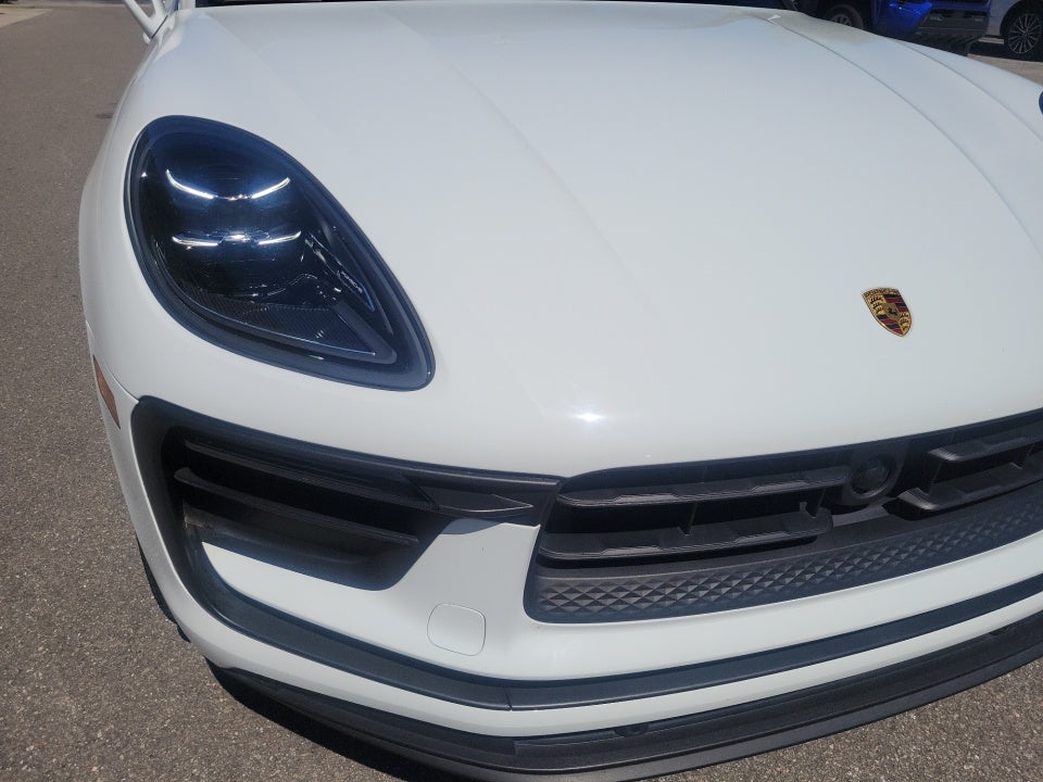2023 Porsche Macan Base