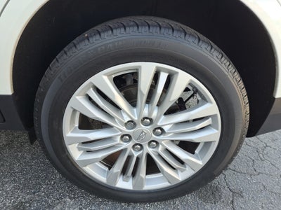 2017 Cadillac XT5 Premium Luxury