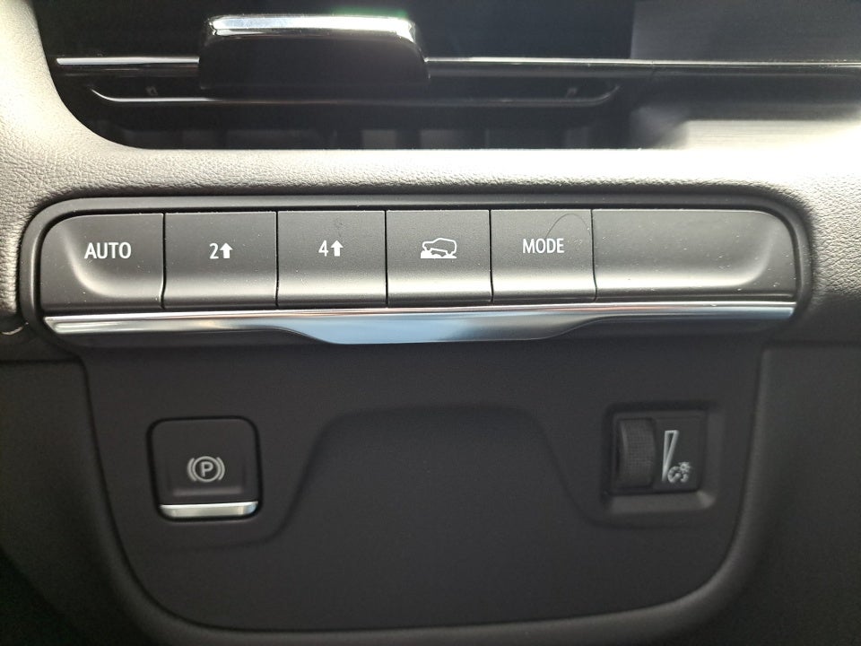 2024 Cadillac Escalade ESV 4WD Premium Luxury