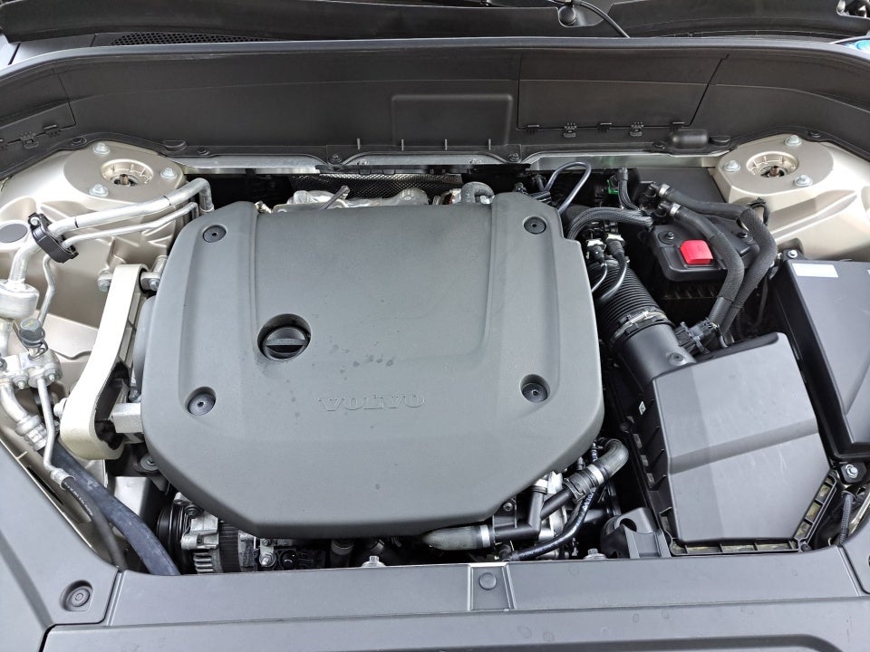 2023 Volvo XC90 B6 Plus 6-Seater