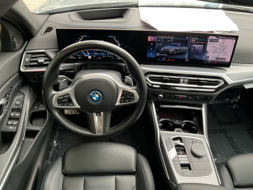 2023 BMW 330e xDrive