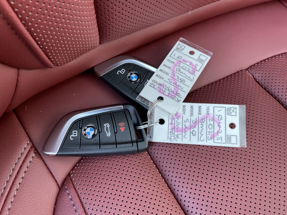 2023 BMW 330i xDrive