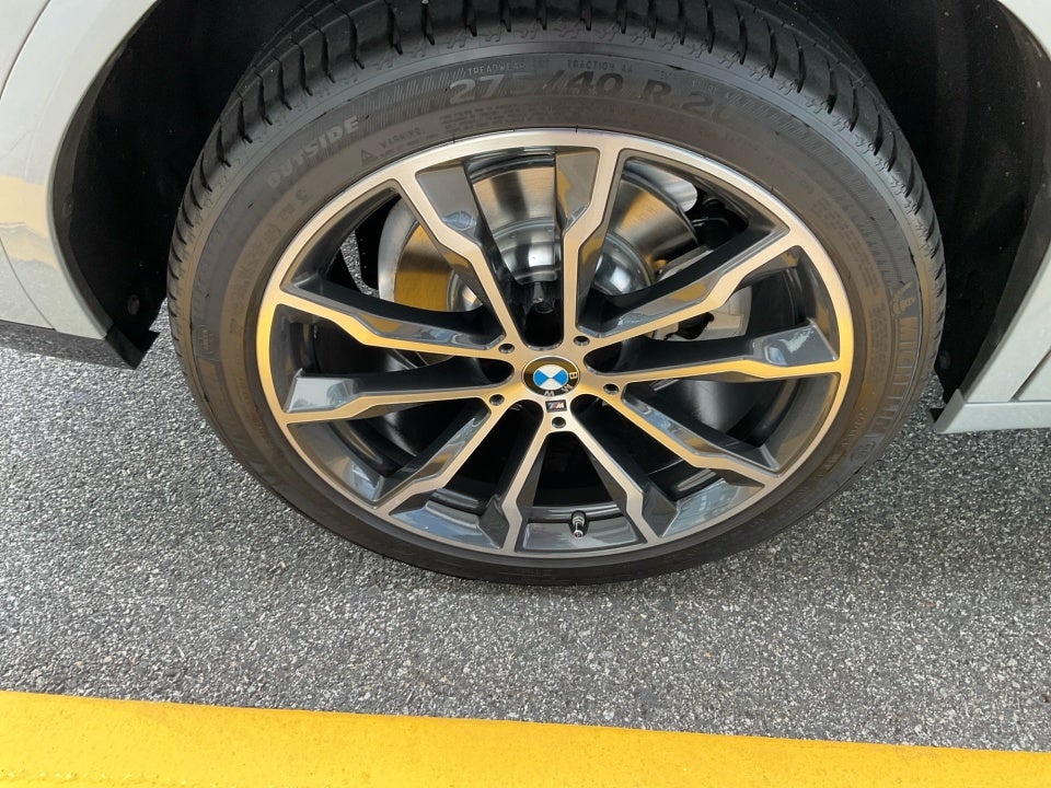 2023 BMW X4 xDrive30i