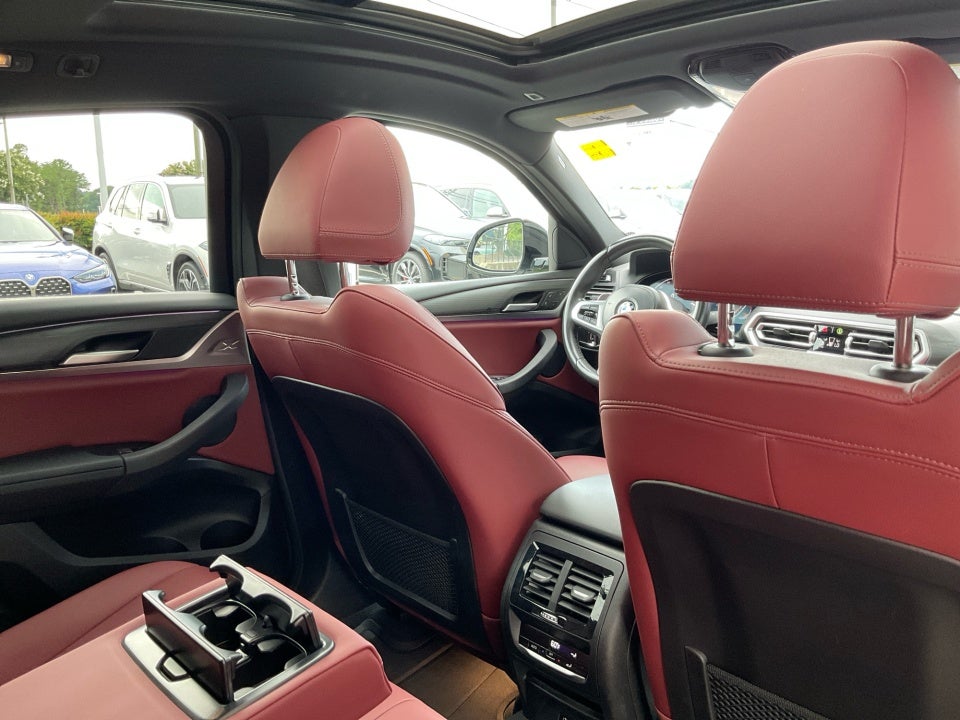 2023 BMW X4 xDrive30i